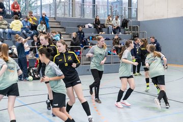 Bild 39 - wBJ Loewinnen Cup B2